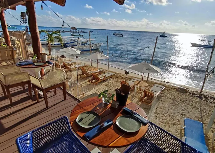 Hotel Hacienda Morelos Beachfront 3*