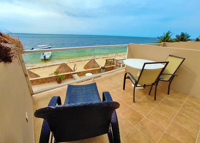 Hotel Hacienda Morelos Beachfront 3*