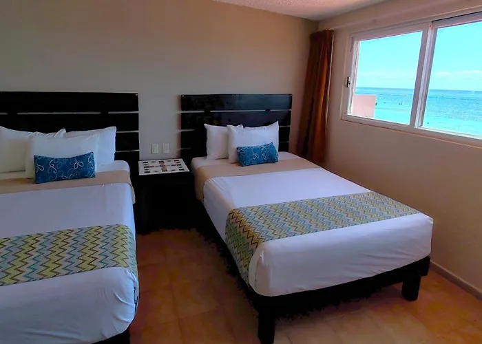 Hotel Hacienda Morelos Beachfront