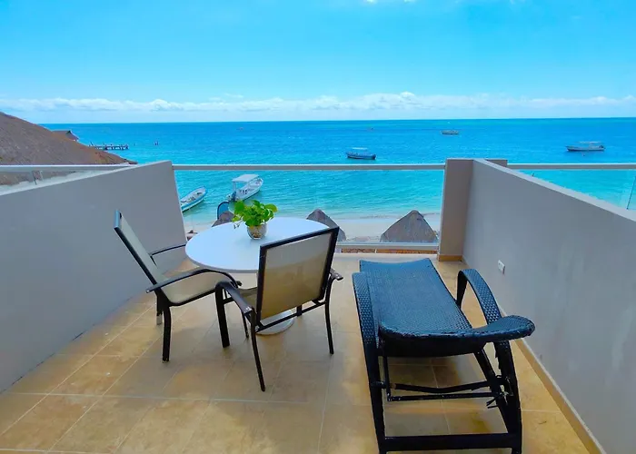 Hacienda Morelos Beachfront 3*